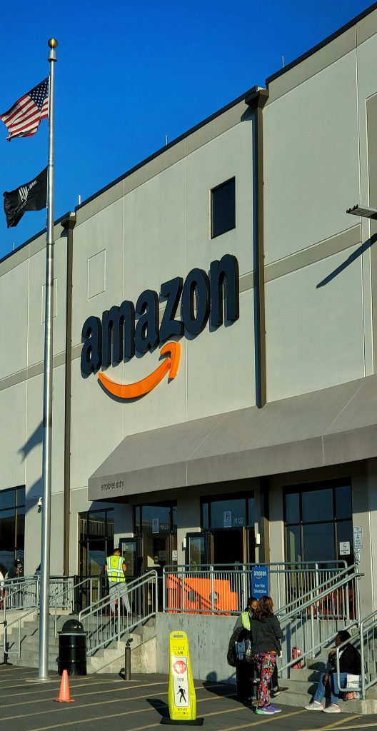 Amazon negotiates multi-billion Euro cloud investment with Italy, sources report