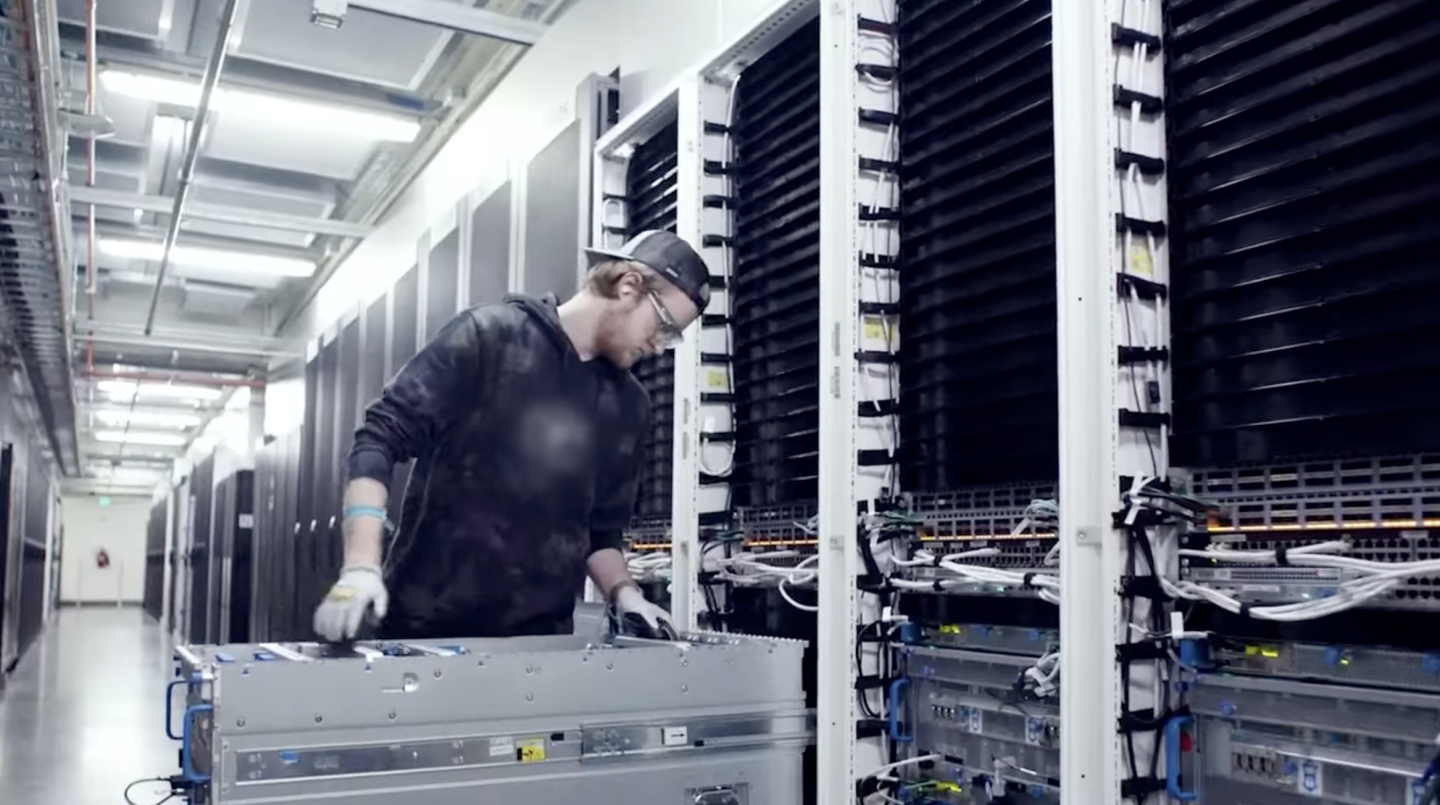 From Chicago to Jakarta, Microsoft reconsiders data centre plans